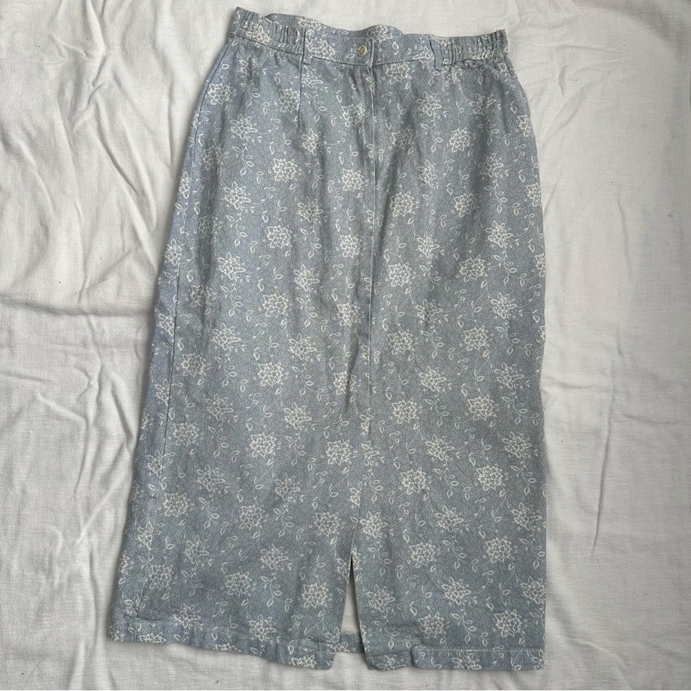Vintage Willowbend Floral Print Lightweight Denim Women’s Skirt
